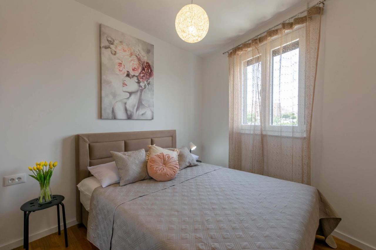 Empress Apartment Σπλιτ Εξωτερικό φωτογραφία