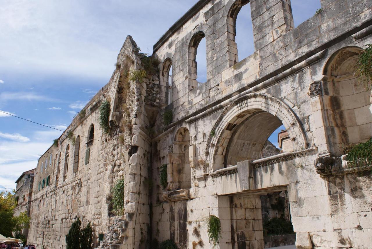 Empress Apartment Σπλιτ Εξωτερικό φωτογραφία